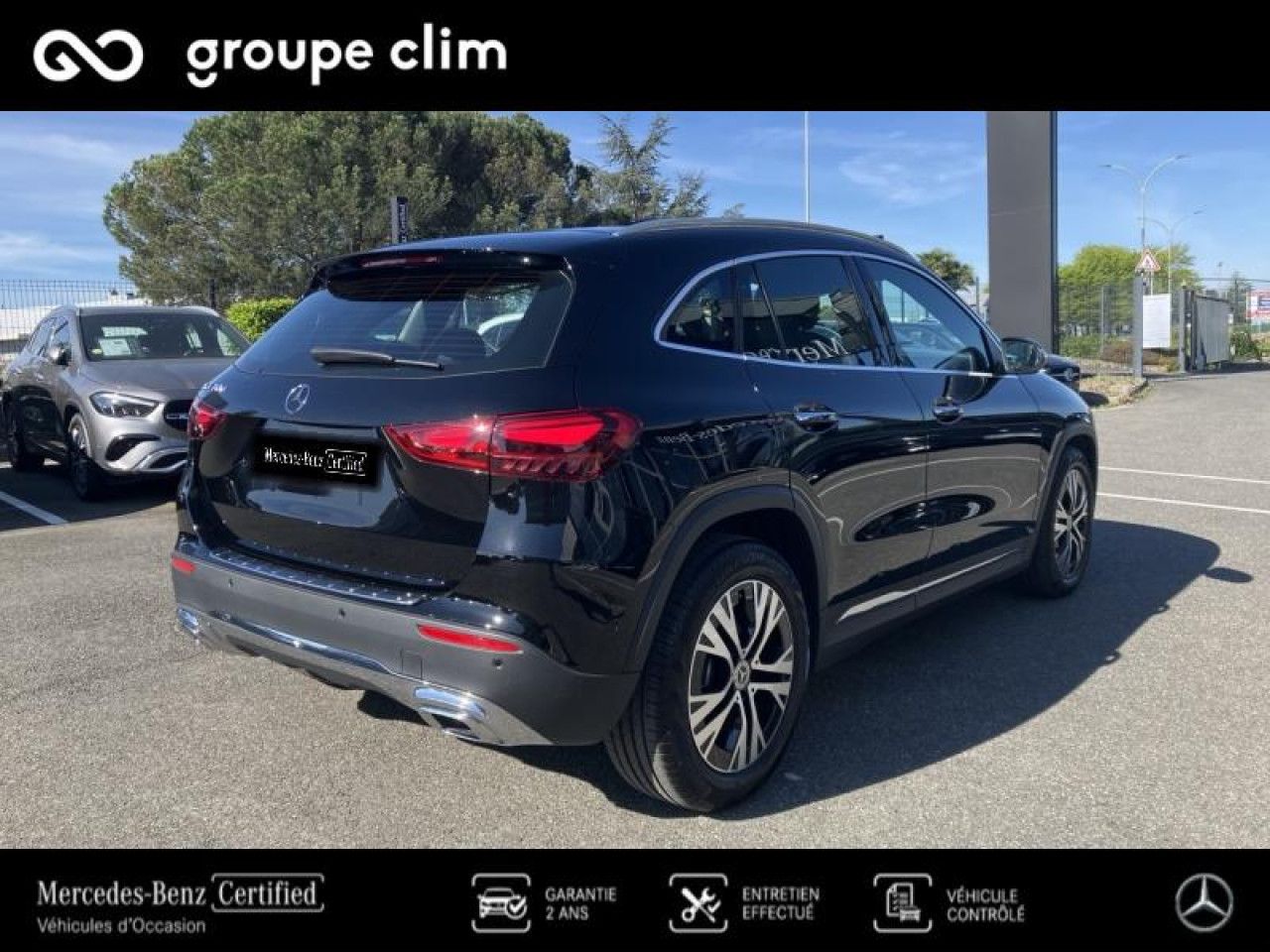 Photo du v&eacute;hicule 4 / 18