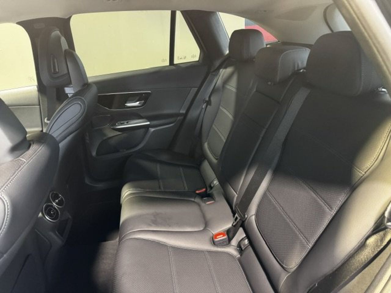 Mercedes-Benz GLC – Bild 15