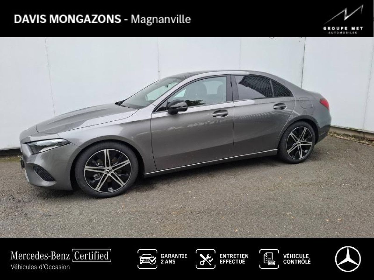 Photo du v&eacute;hicule 3 / 18