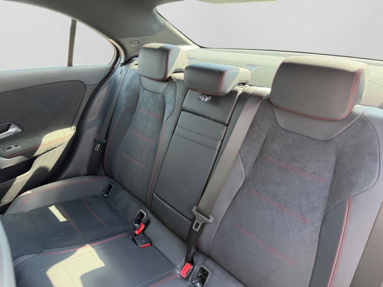 Mercedes-Benz A-Klasse – Bild 12