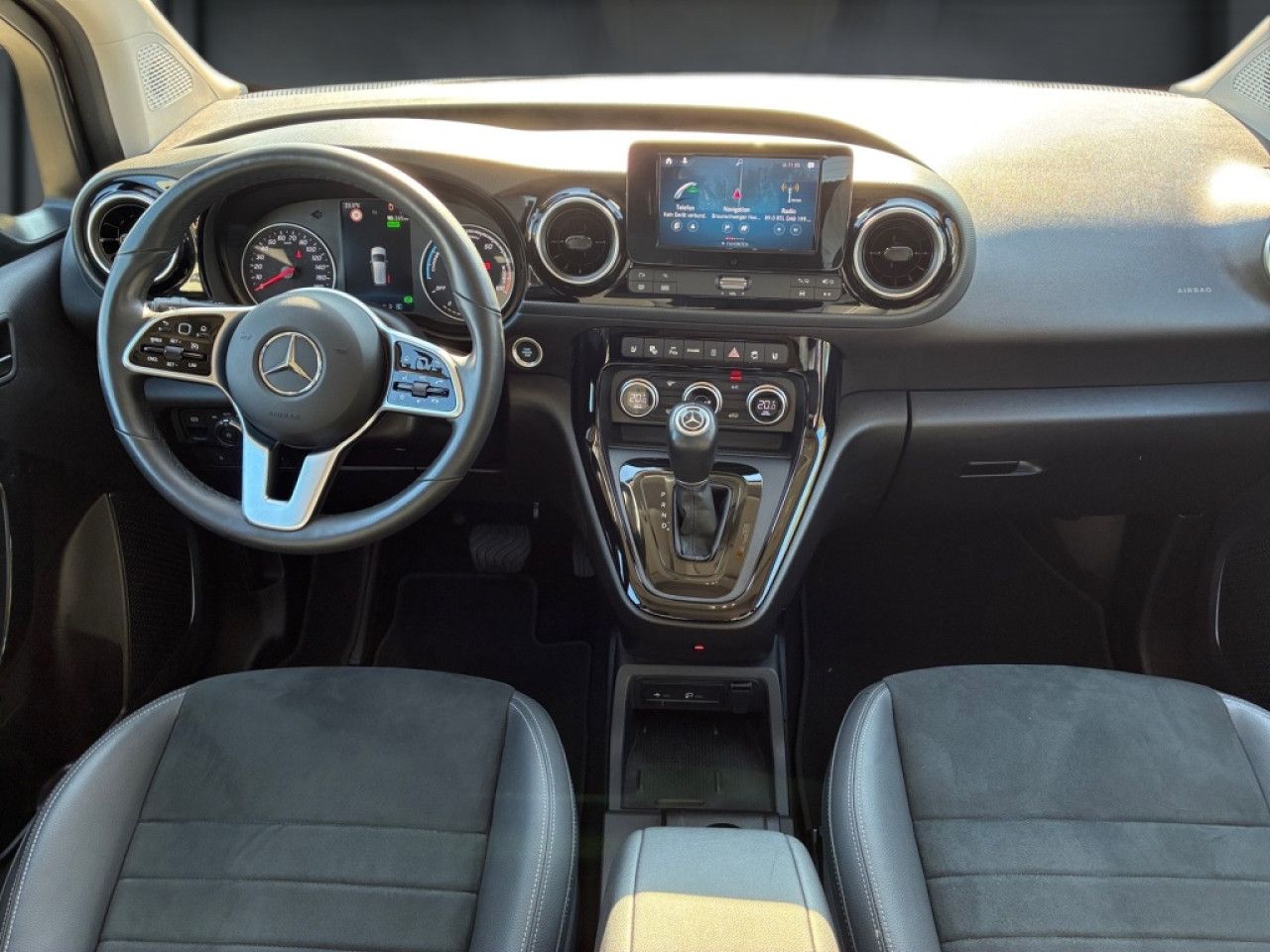 Mercedes-Benz EQT – Bild 11