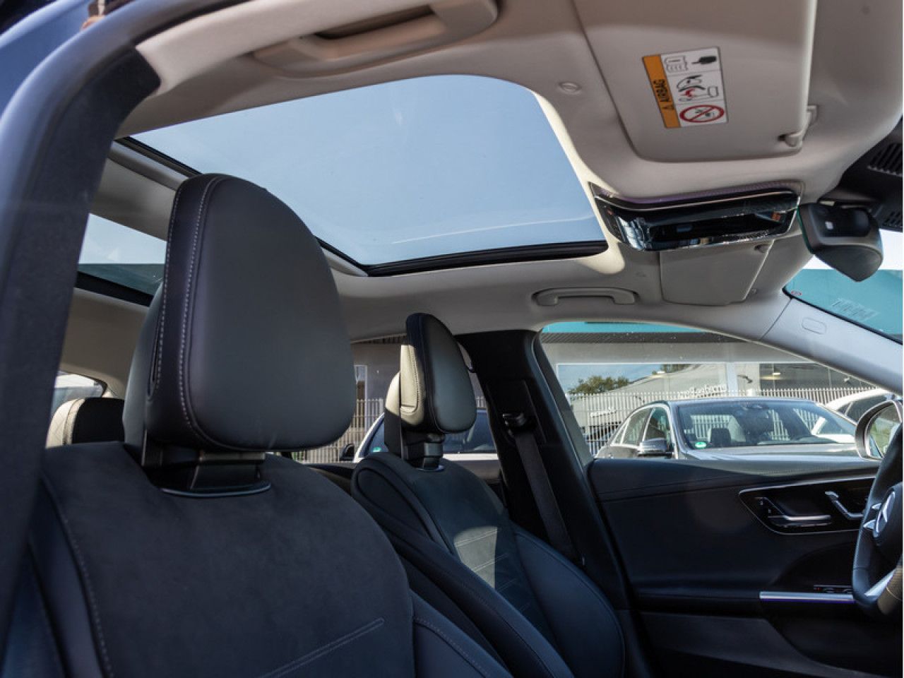 Mercedes-Benz C-Klasse – Bild 9