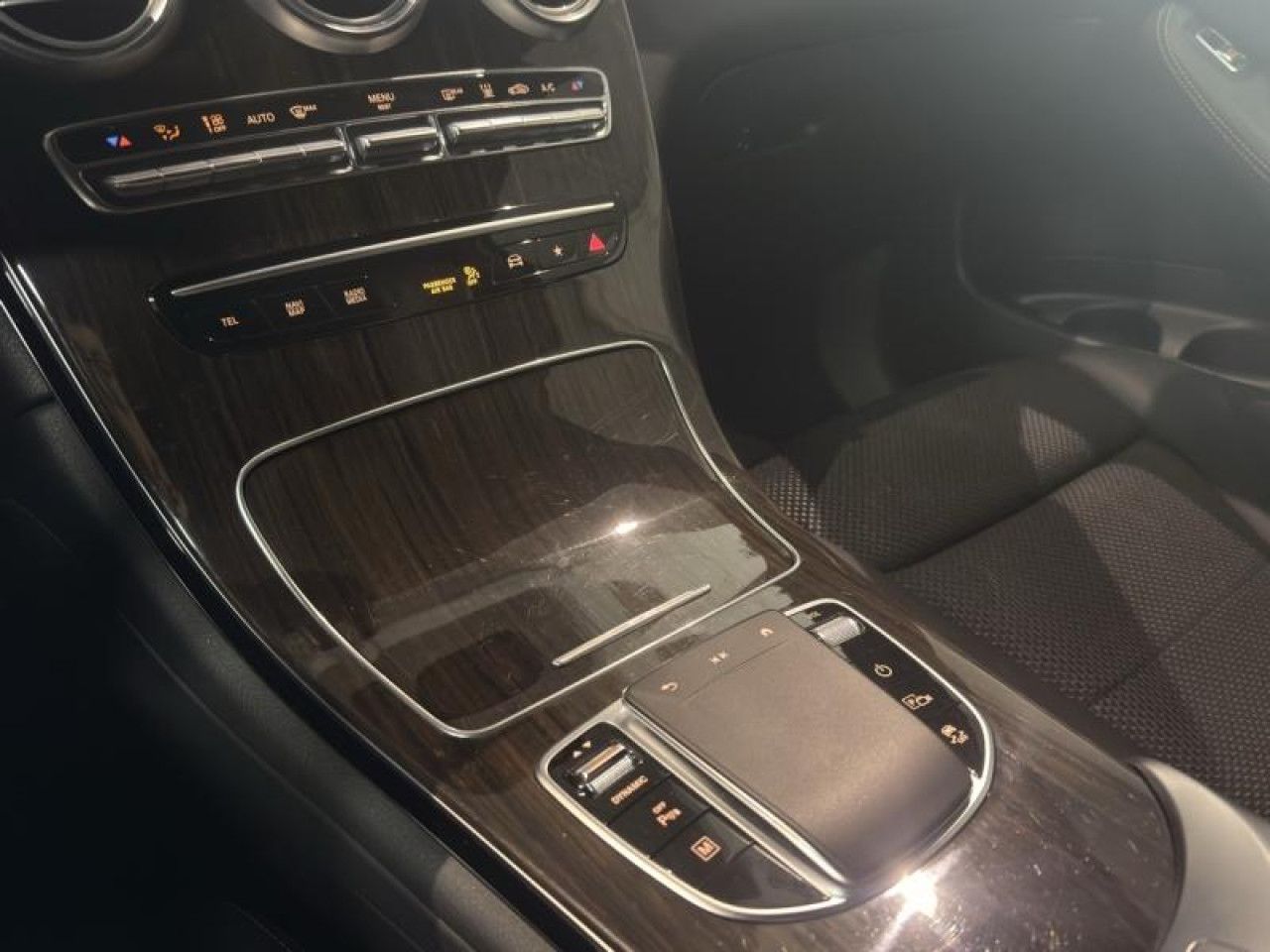 Photo du v&eacute;hicule 15 / 18