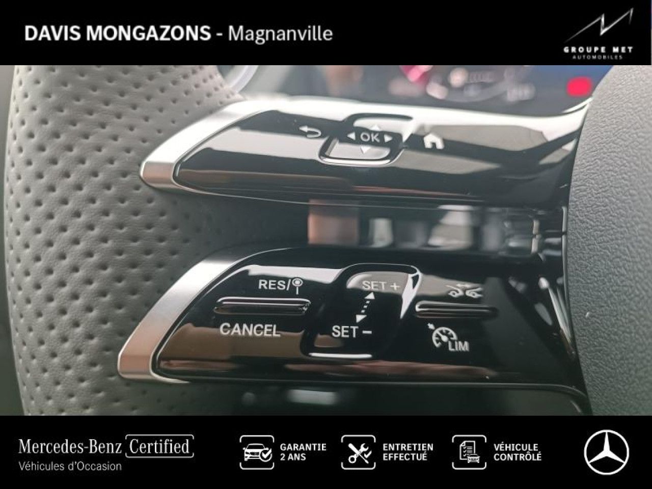 Photo du v&eacute;hicule 16 / 18