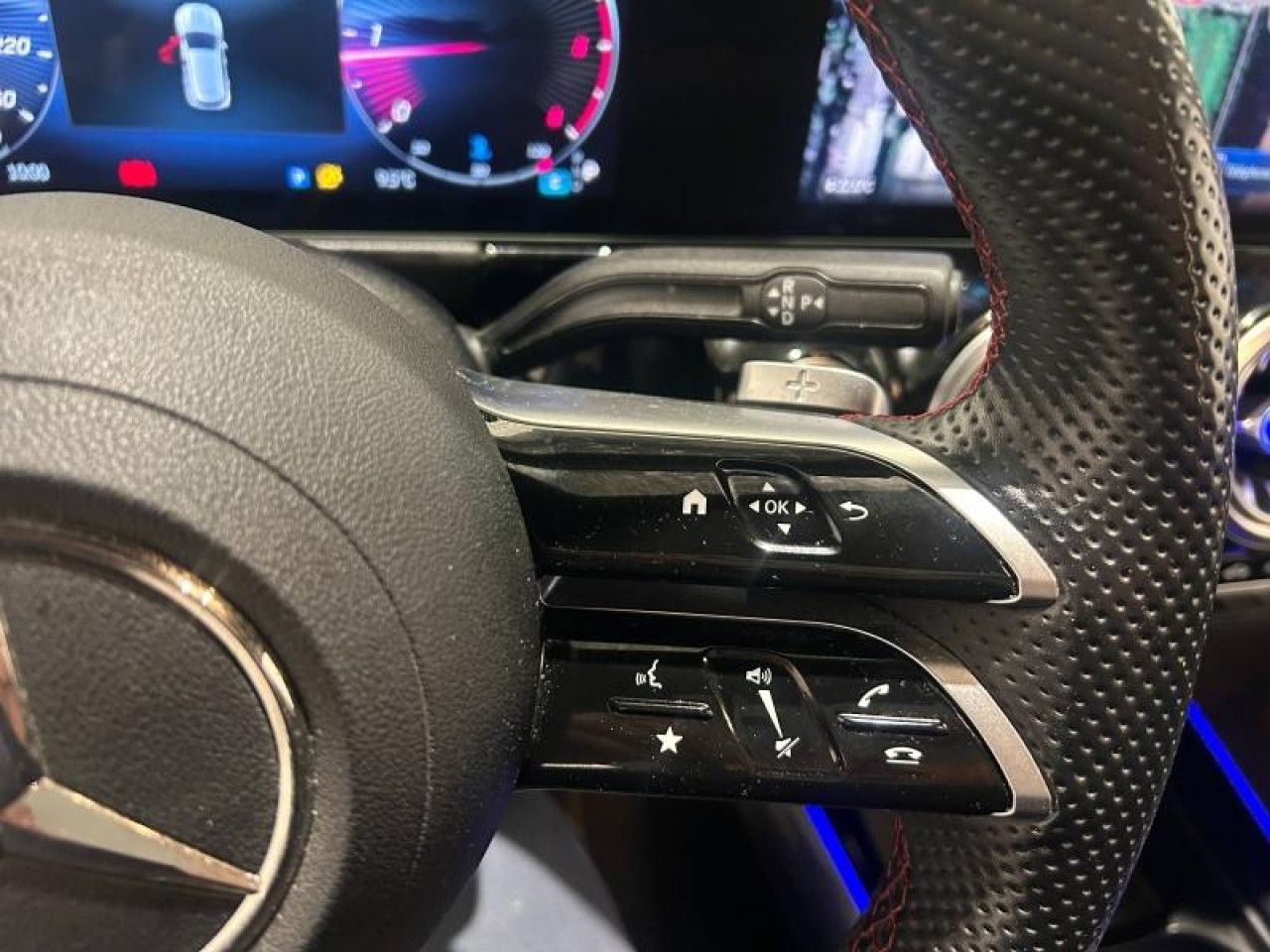 Photo du v&eacute;hicule 14 / 18