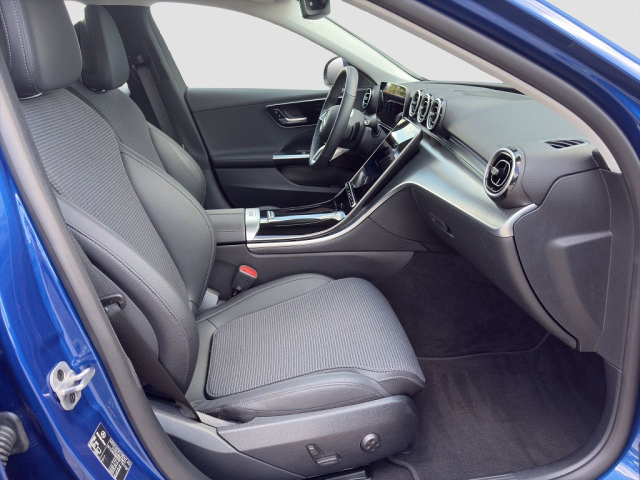 Mercedes-Benz C-Klasse – Bild 20