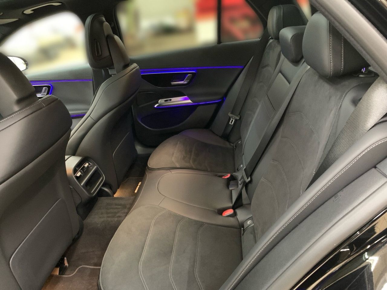 Mercedes-Benz E-Klasse – Bild 11