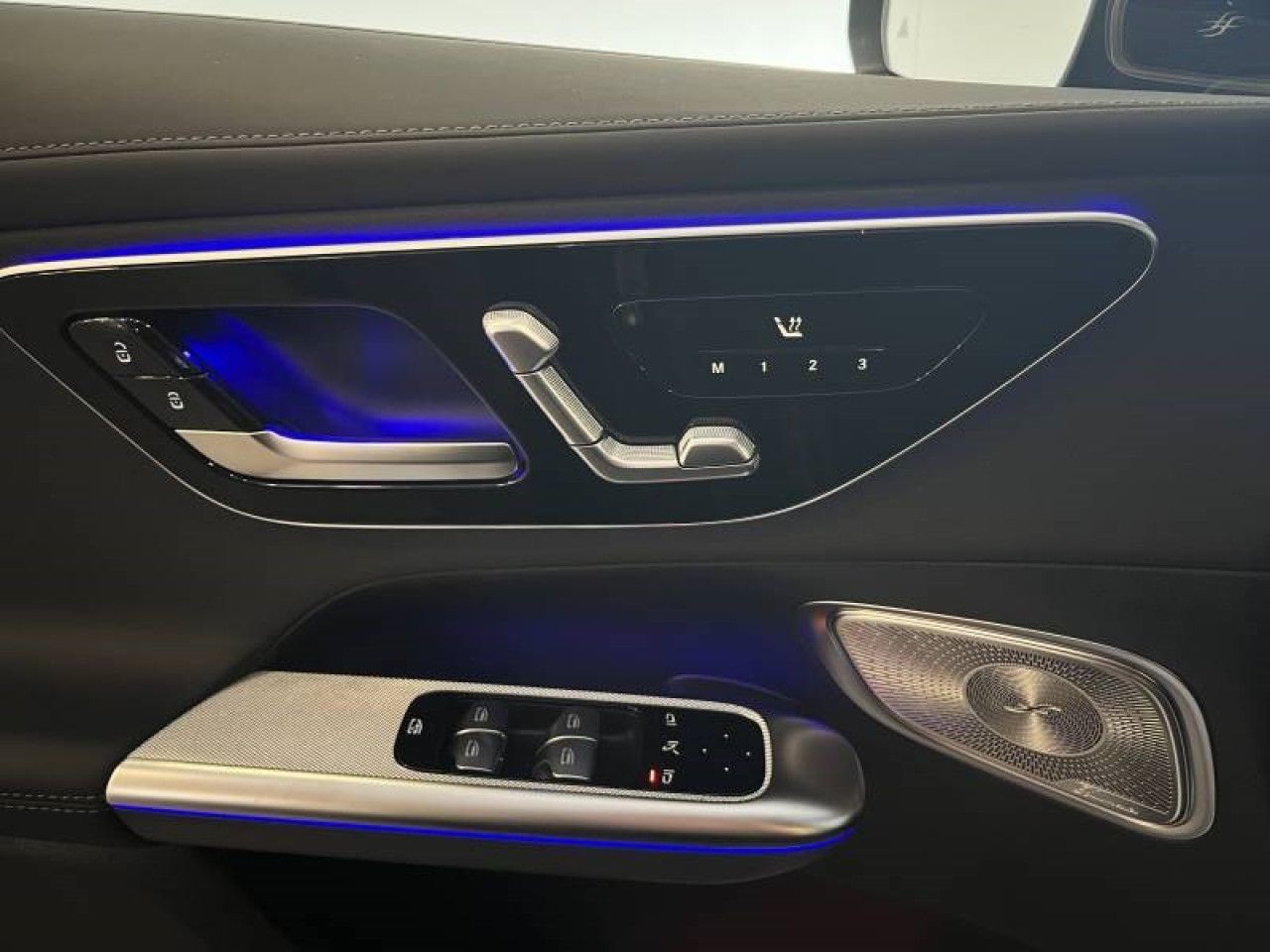 Photo du v&eacute;hicule 11 / 15