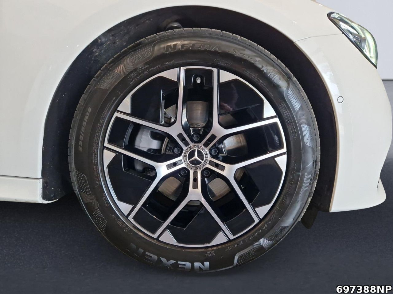 Mercedes-Benz E-Klasse – Bild 5