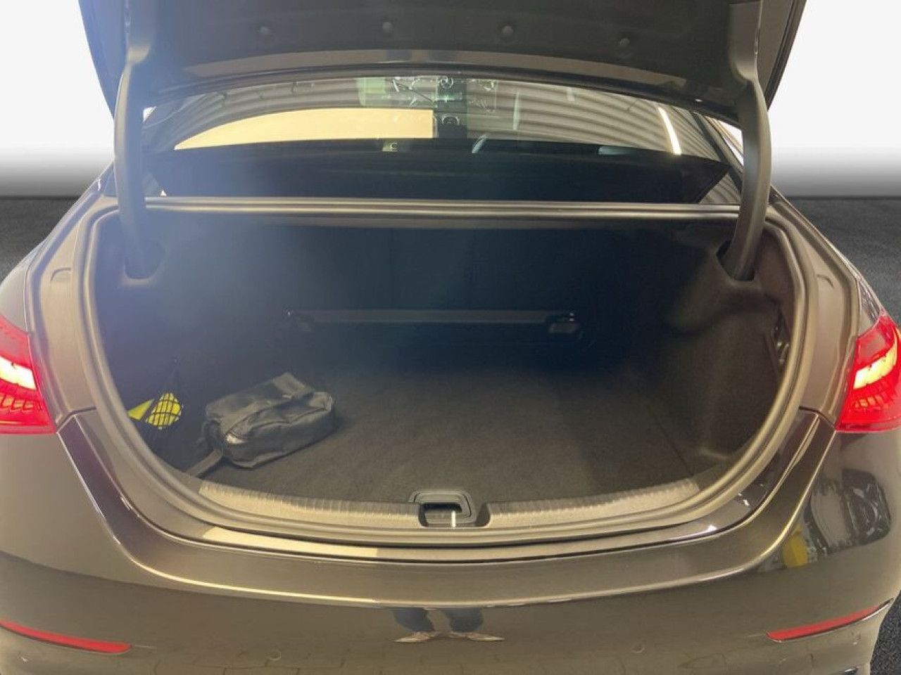 Mercedes-Benz C-Klasse – Bild 8