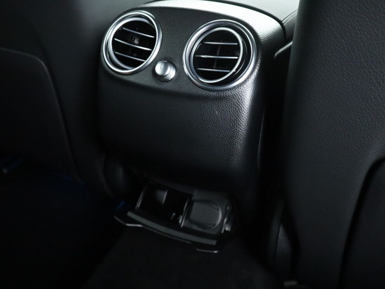 Fahrzeugbild 23 / 26