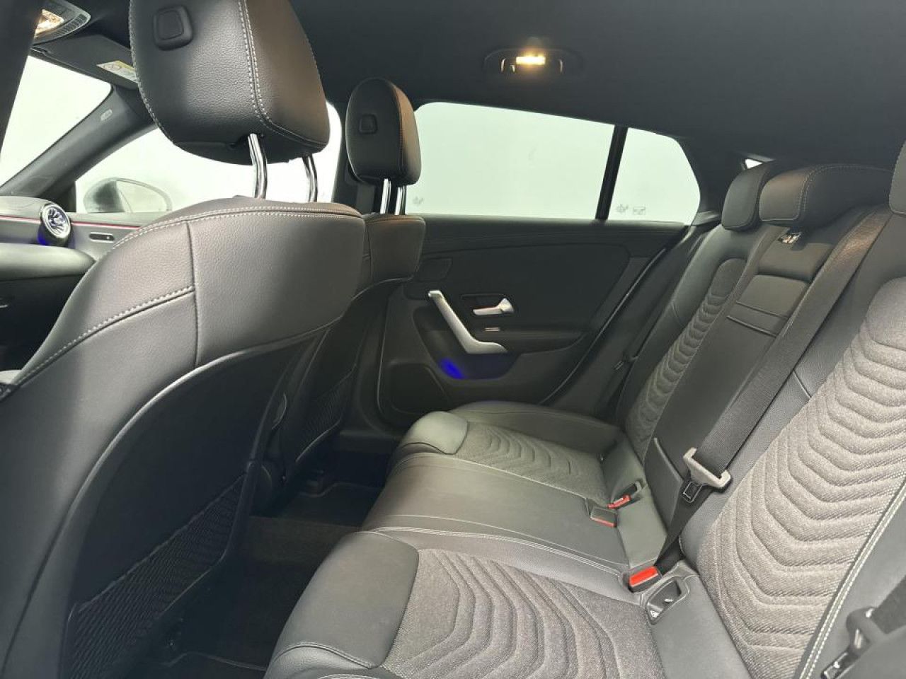 Zdjęcie pojazdu 17 / 22