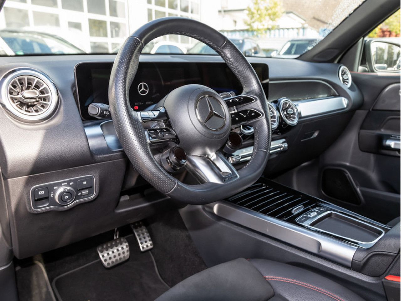 Mercedes-Benz GLB – Bild 11