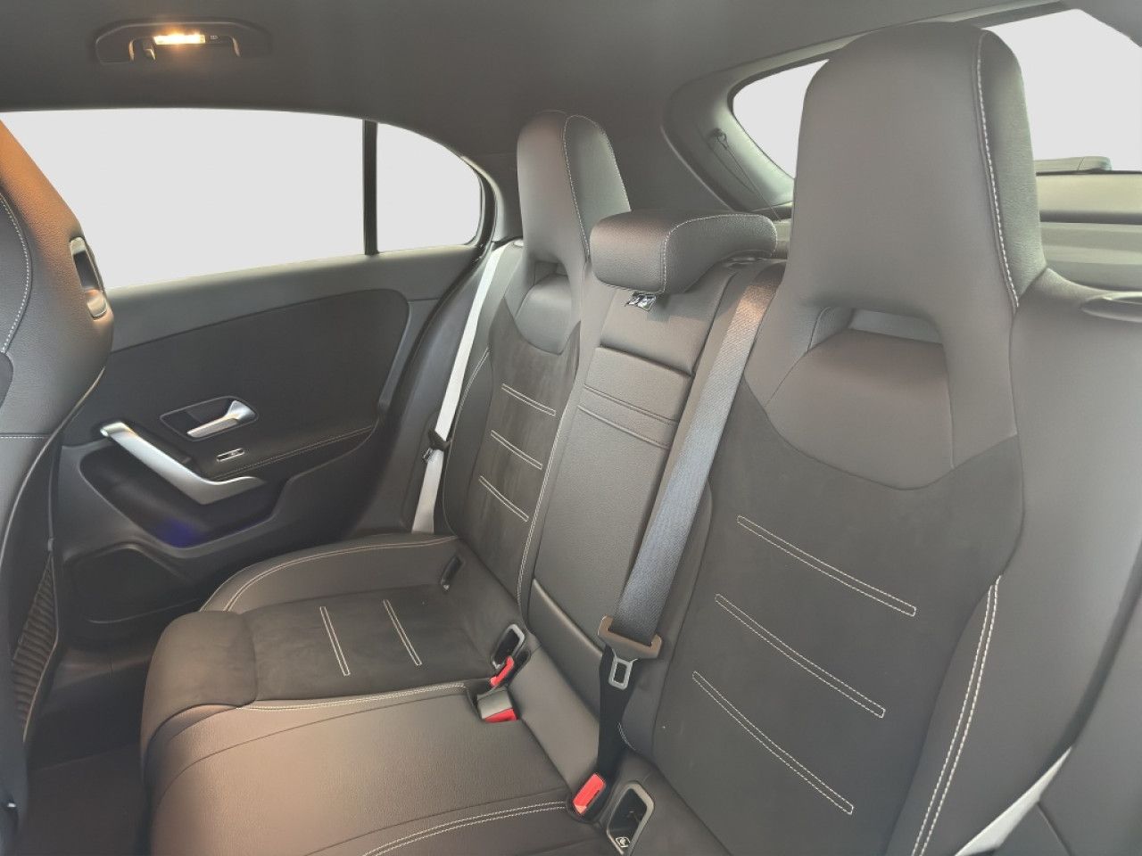 Mercedes-Benz A-Klasse – Bild 12