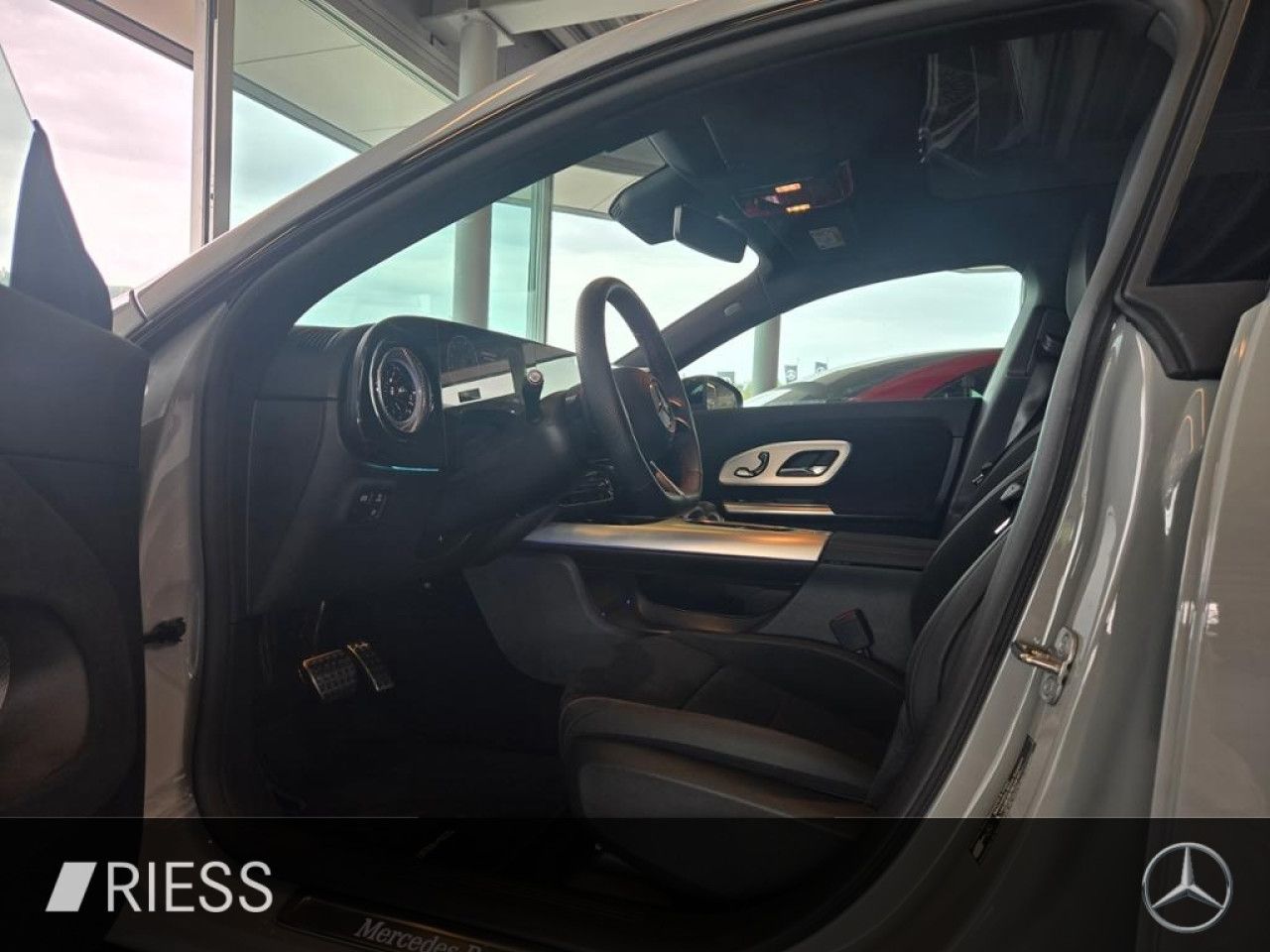 Mercedes-Benz CLA – Bild 2