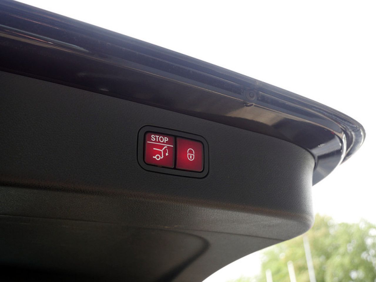 Mercedes-Benz E-Klasse – Bild 13