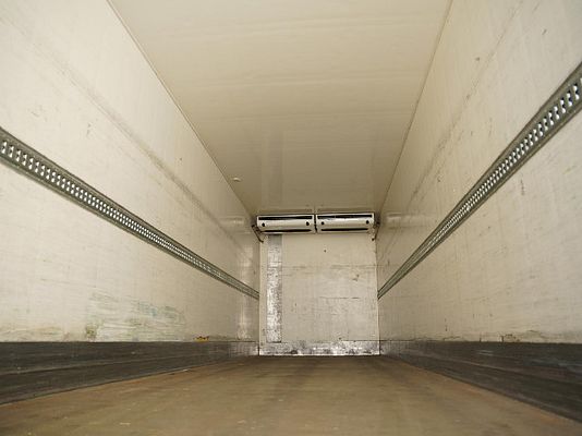 Vehicle image 15 / 15