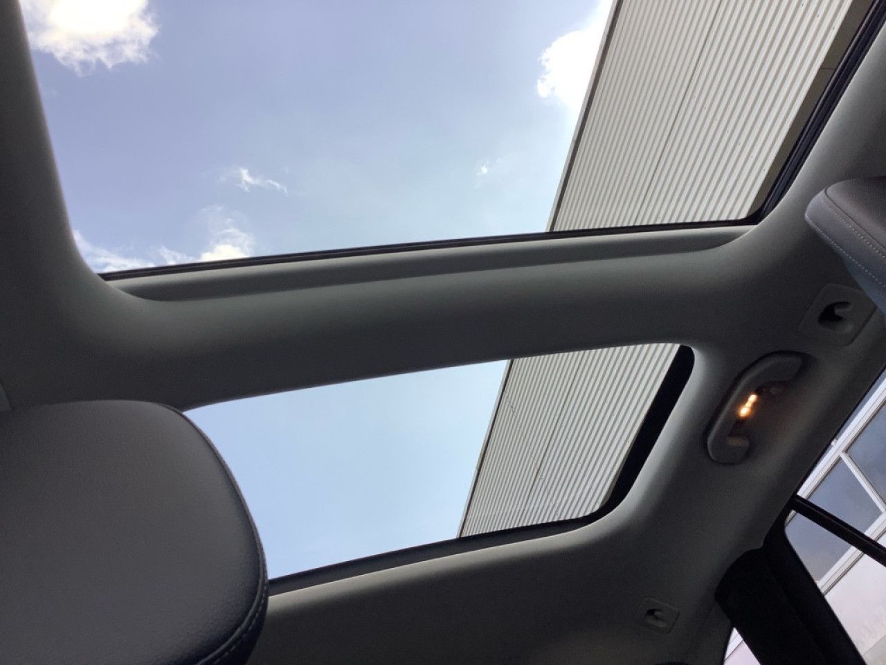 Mercedes-Benz C-Klasse – Bild 16