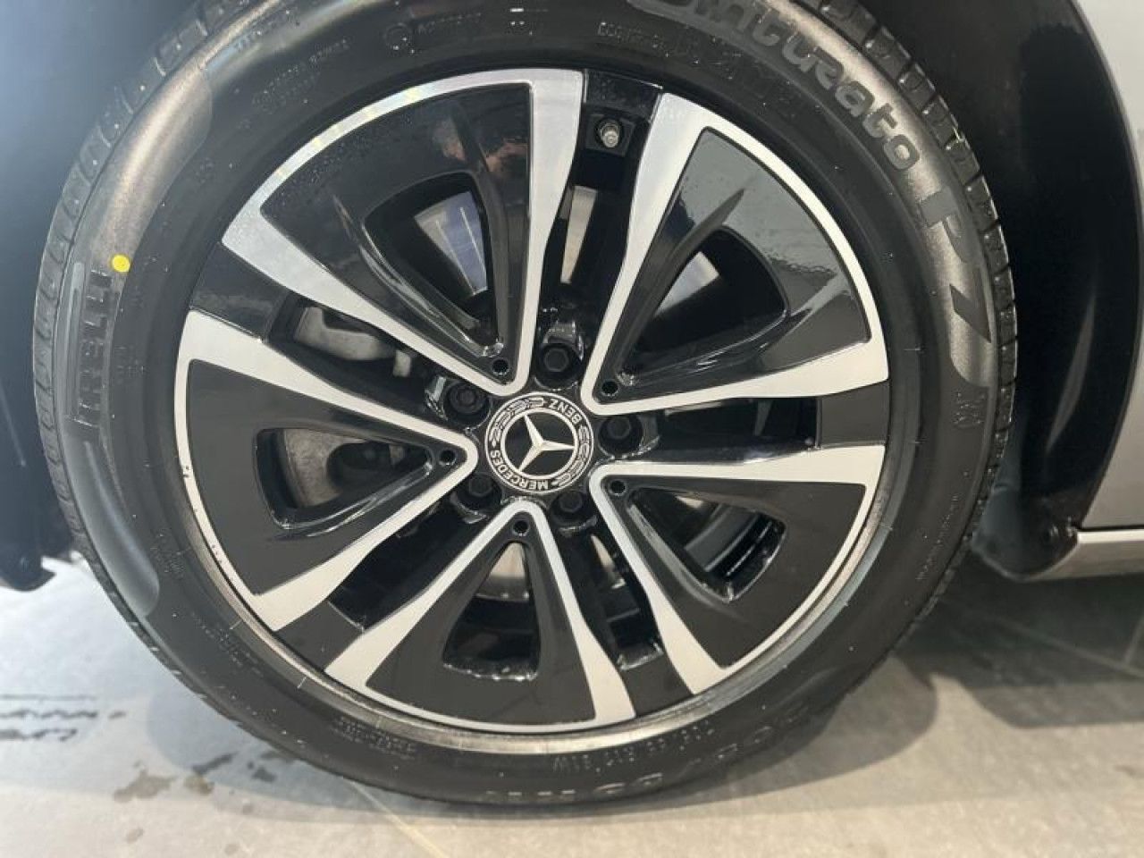 Photo du v&eacute;hicule 11 / 18