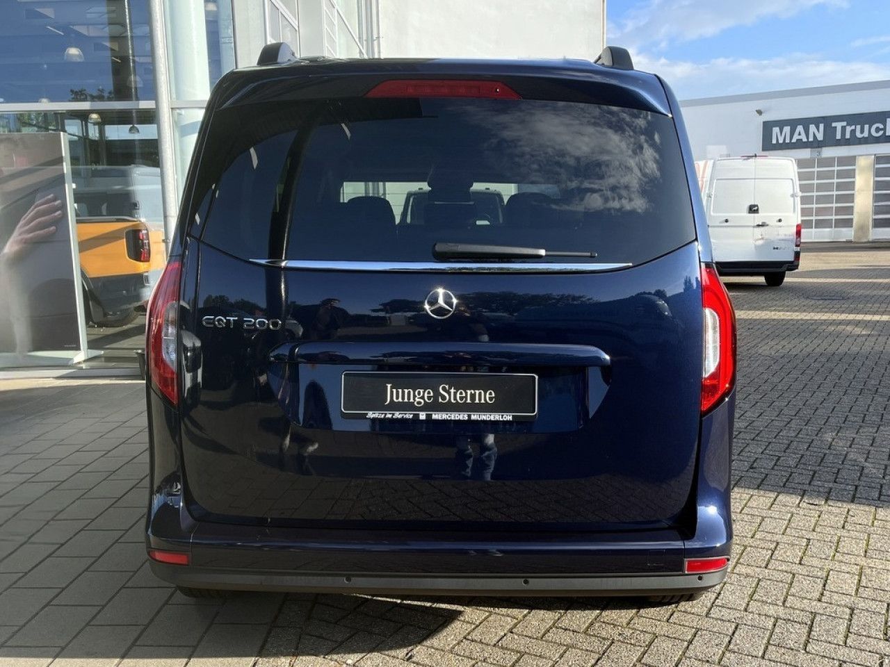 Mercedes-Benz EQT – Bild 16