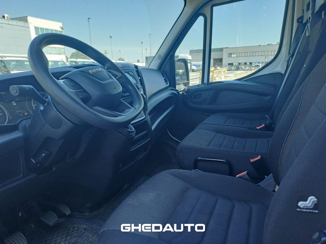 IVECO | 35C14H BOX
