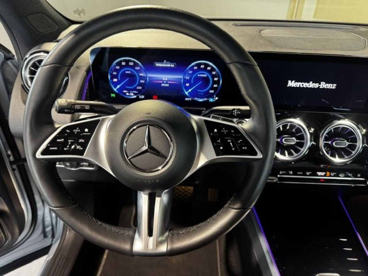 Mercedes-Benz EQB – Bild 2