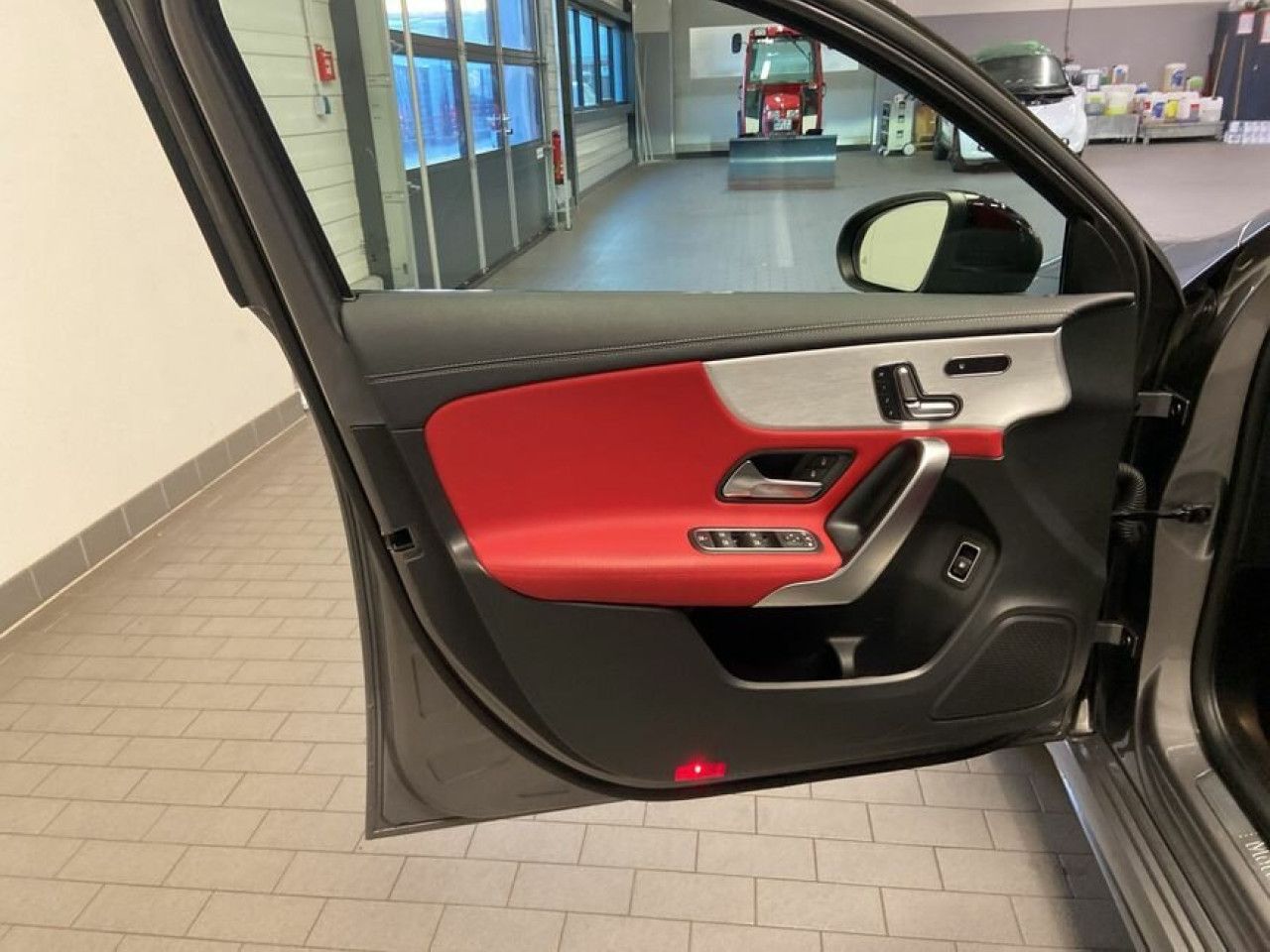 Fahrzeugbild 14 / 15