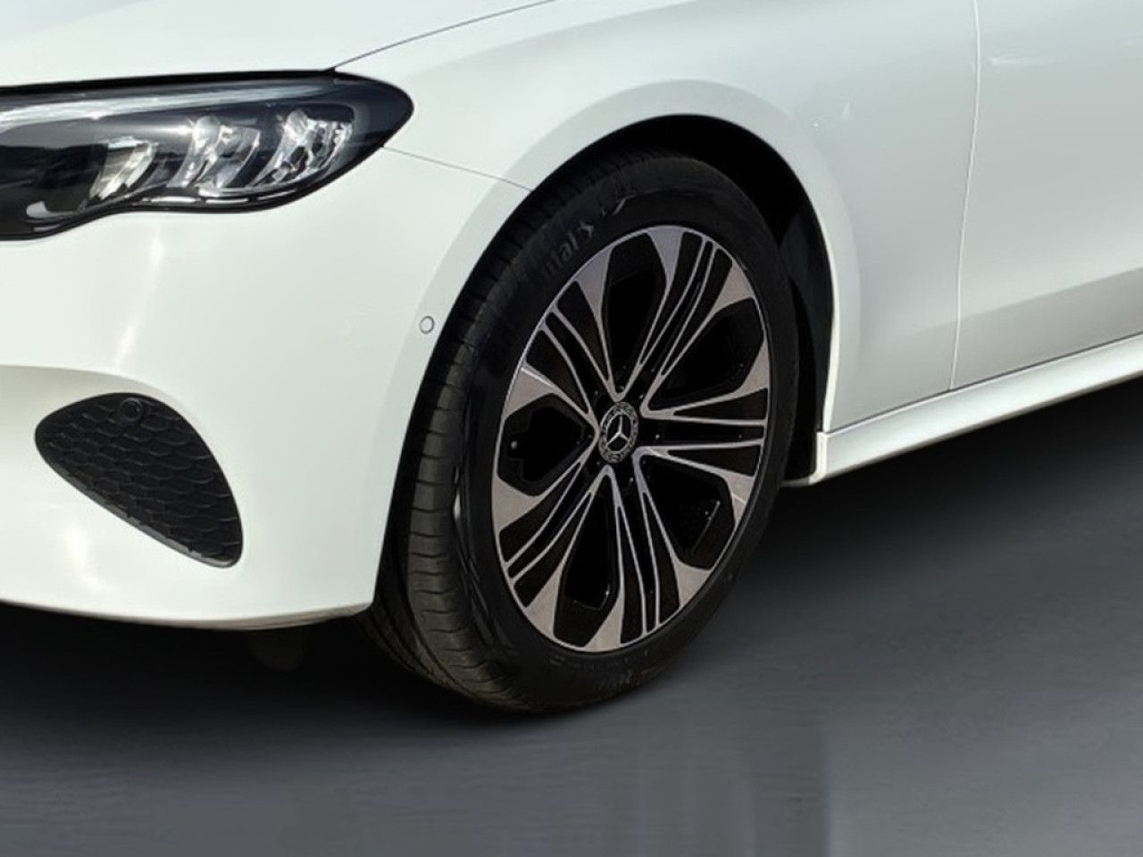 Mercedes-Benz E-Klasse – Bild 4