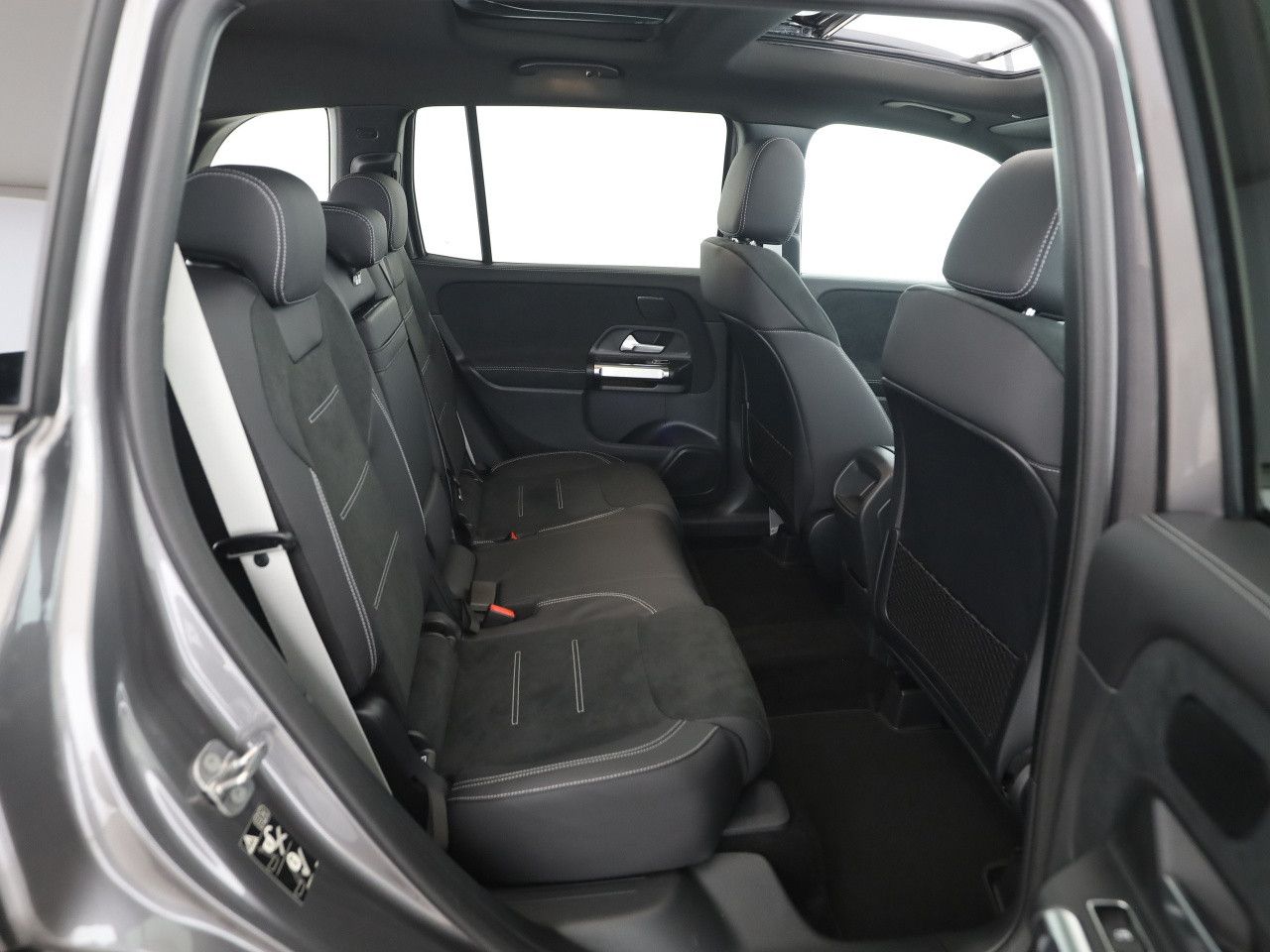 Mercedes-Benz GLB – Bild 14