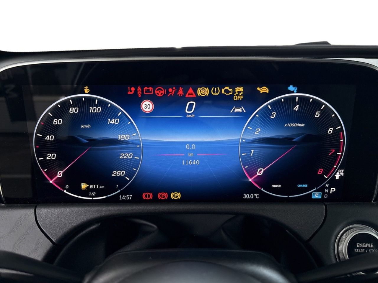 Mercedes-Benz E-Klasse – Bild 10