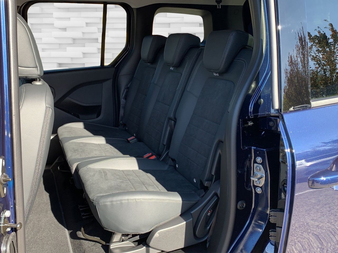 Mercedes-Benz EQT – Bild 12