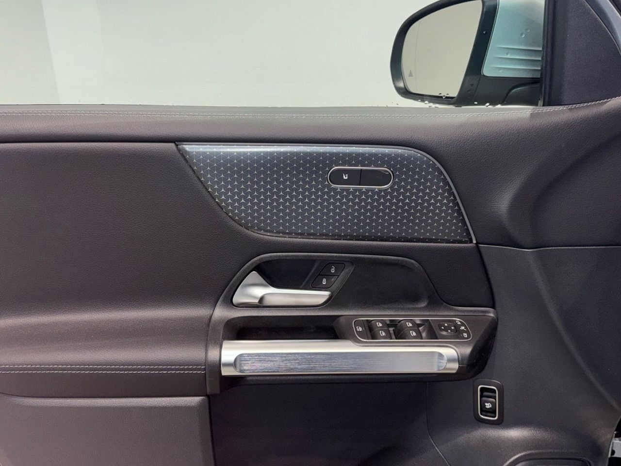 Mercedes-Benz GLB – Bild 13