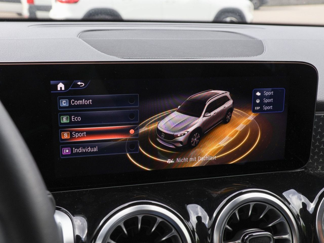 Mercedes-Benz EQB – Bild 18