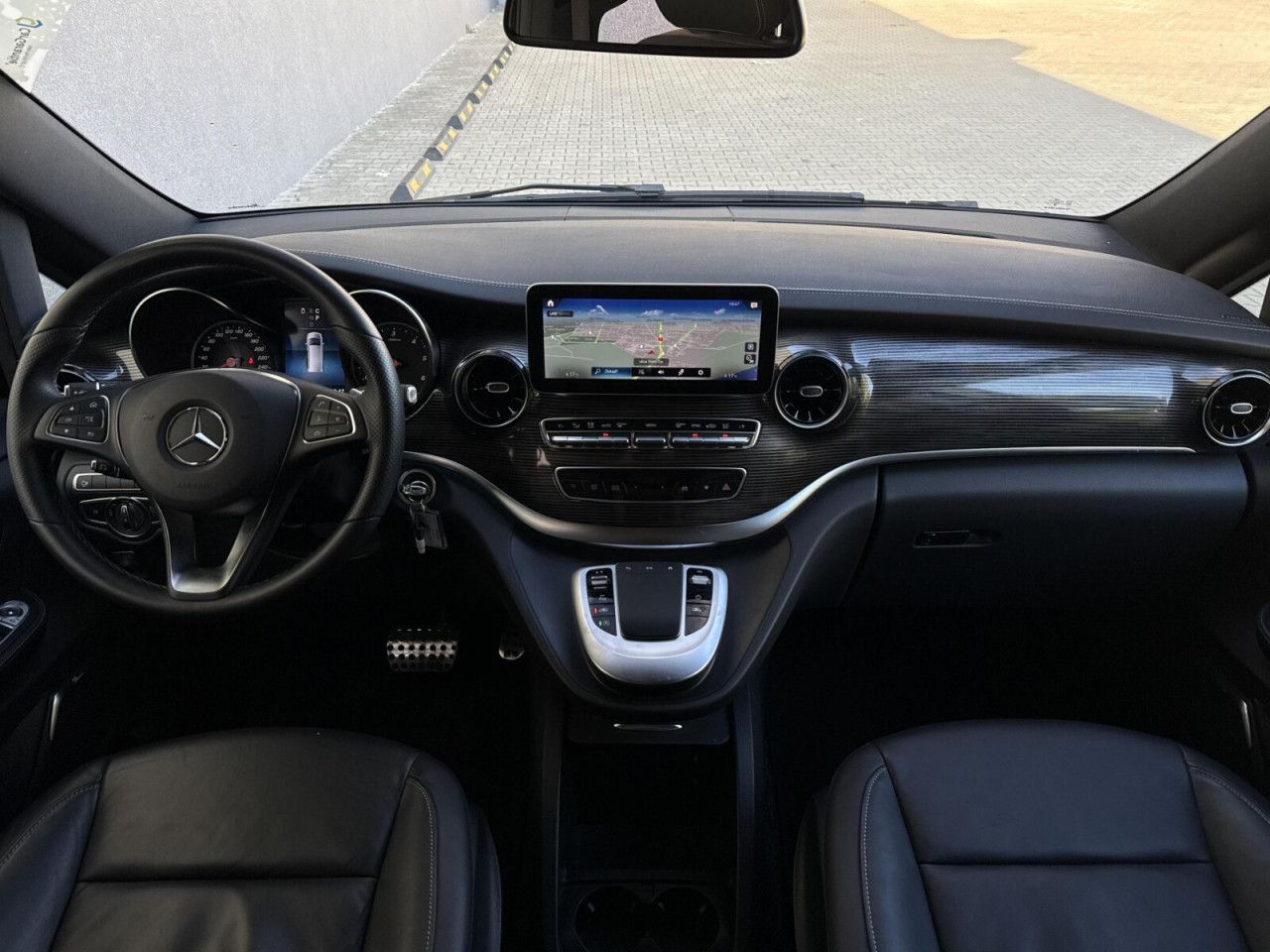 Zdjęcie pojazdu 11 / 24