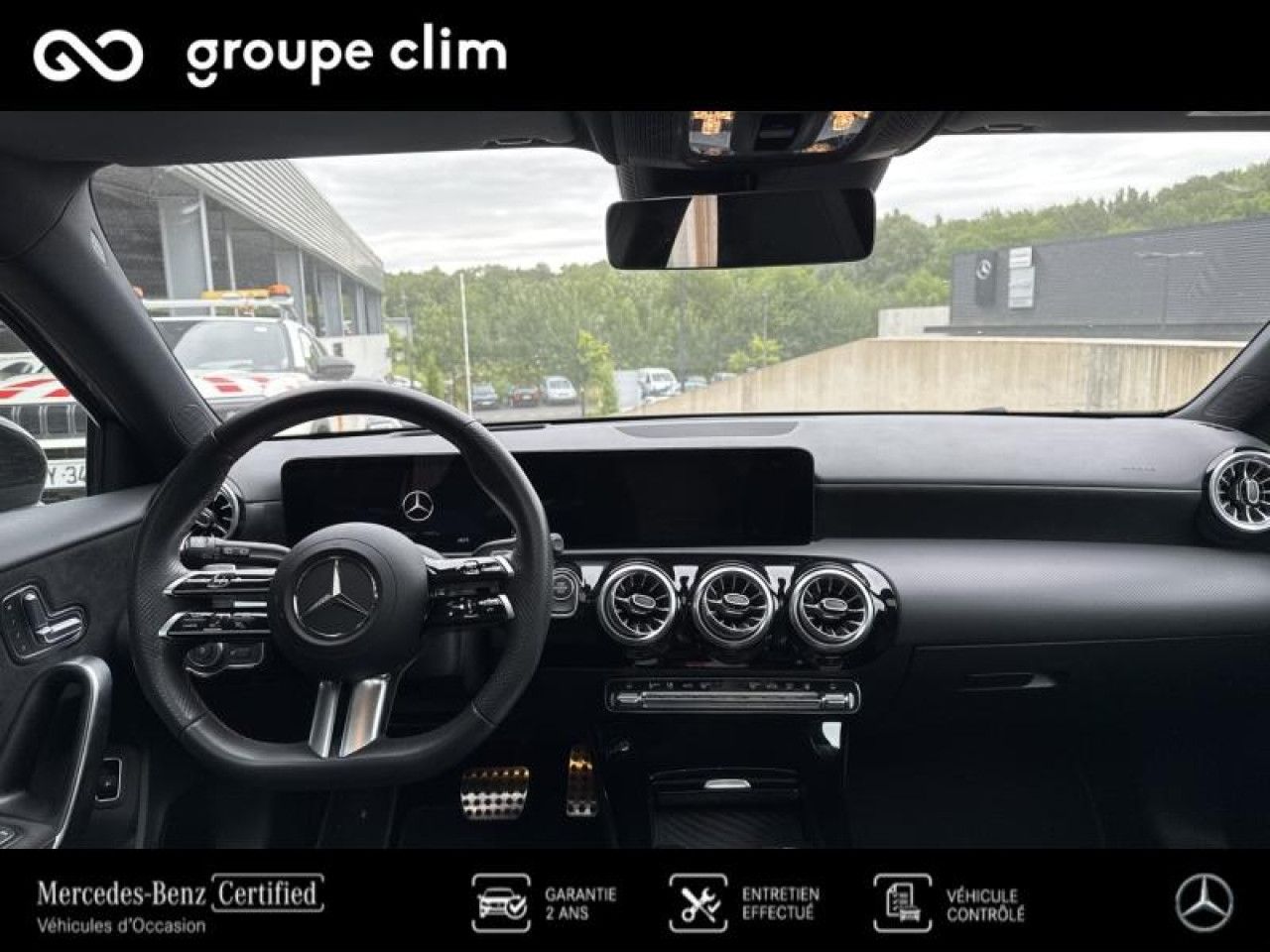 Photo du véhicule 9 / 18