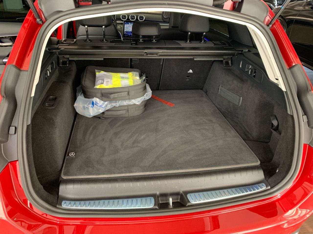 Mercedes-Benz C-Klasse – Bild 12