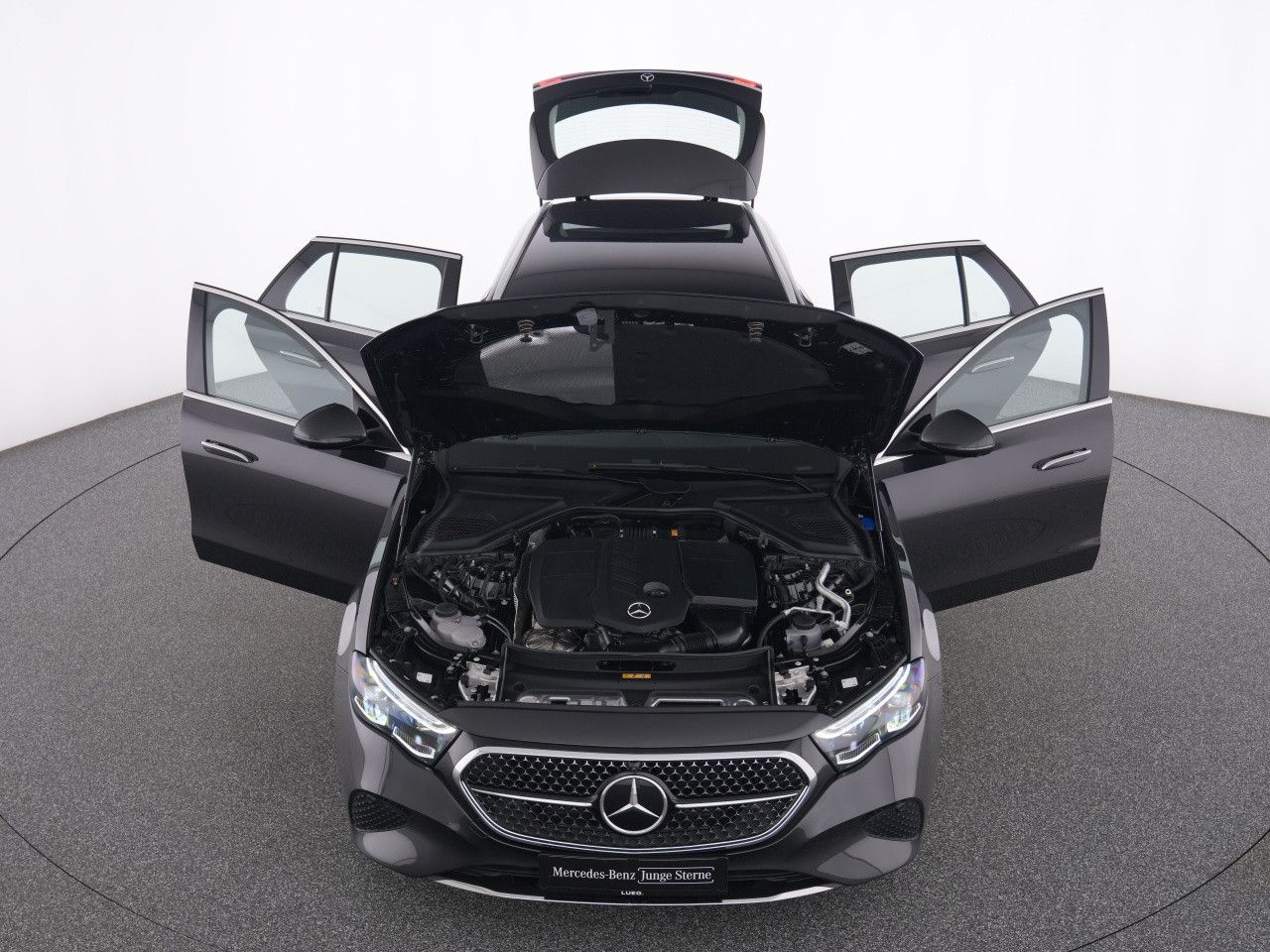 Mercedes-Benz E-Klasse – Bild 12