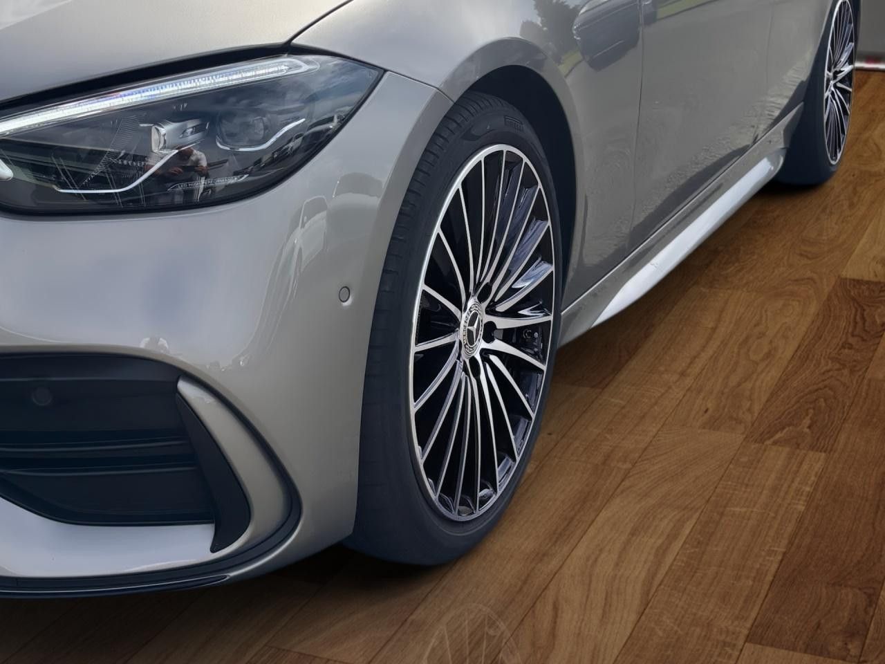 Mercedes-Benz C-Klasse – Bild 2