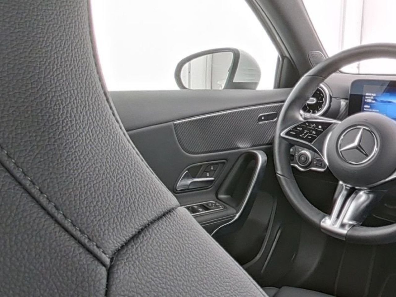 Mercedes-Benz A-Klasse – Bild 9