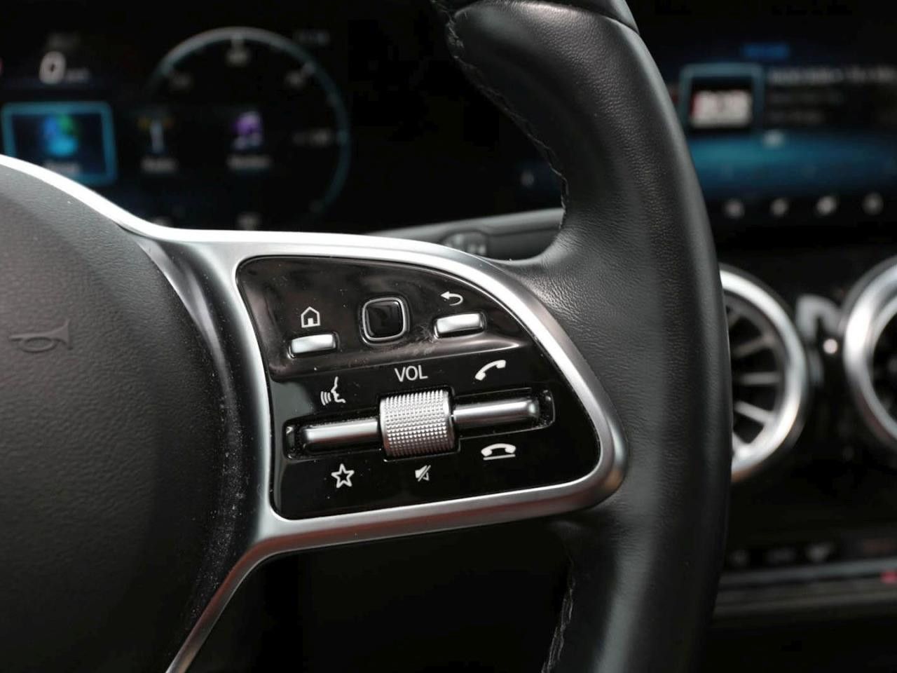 Fahrzeugbild 11 / 20