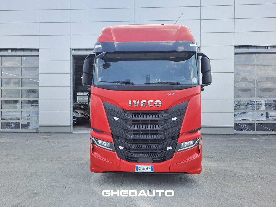 IVECO | TRATTORE STRADALE IVECO S-WAY 480 CON ADR