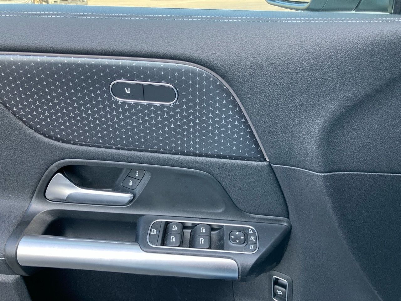 Mercedes-Benz EQA – Bild 4