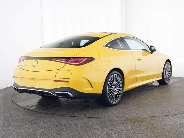 Mercedes-Benz CLE 300 Hybrid