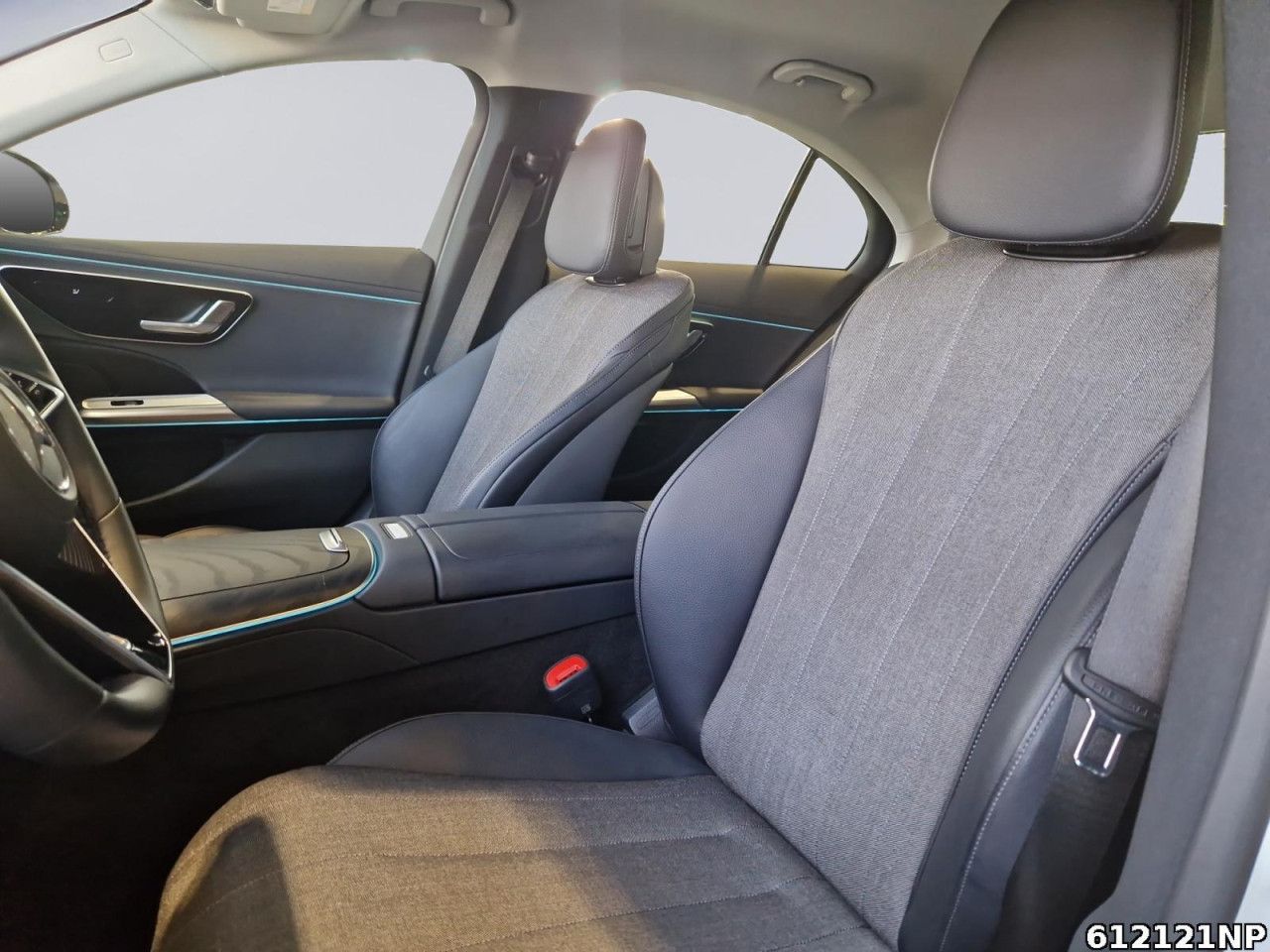 Mercedes-Benz E-Klasse – Bild 10