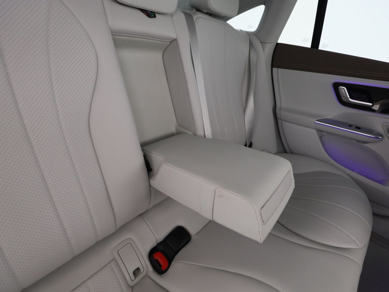 Mercedes-Benz EQE – Bild 21