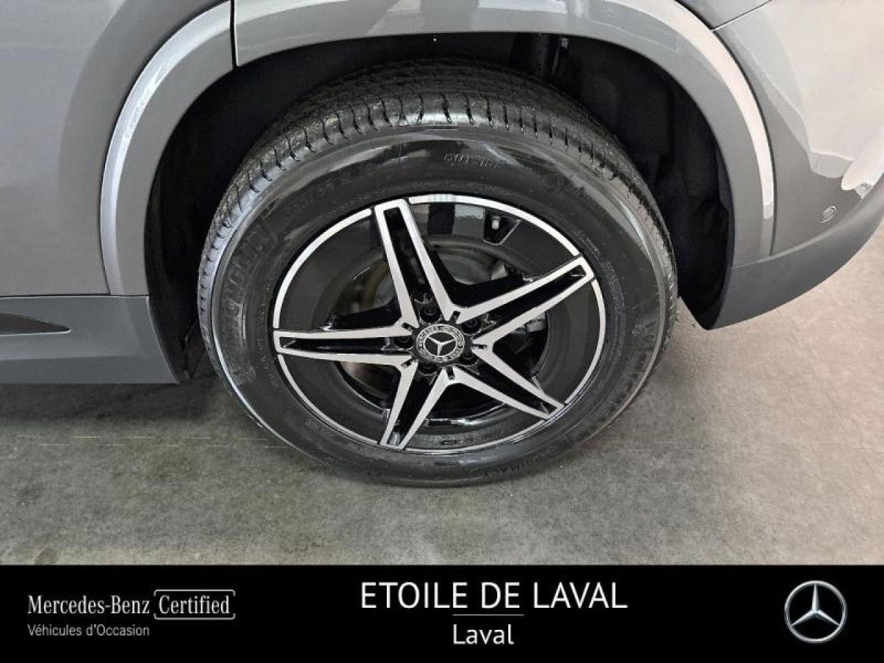 Photo du v&eacute;hicule 16 / 18