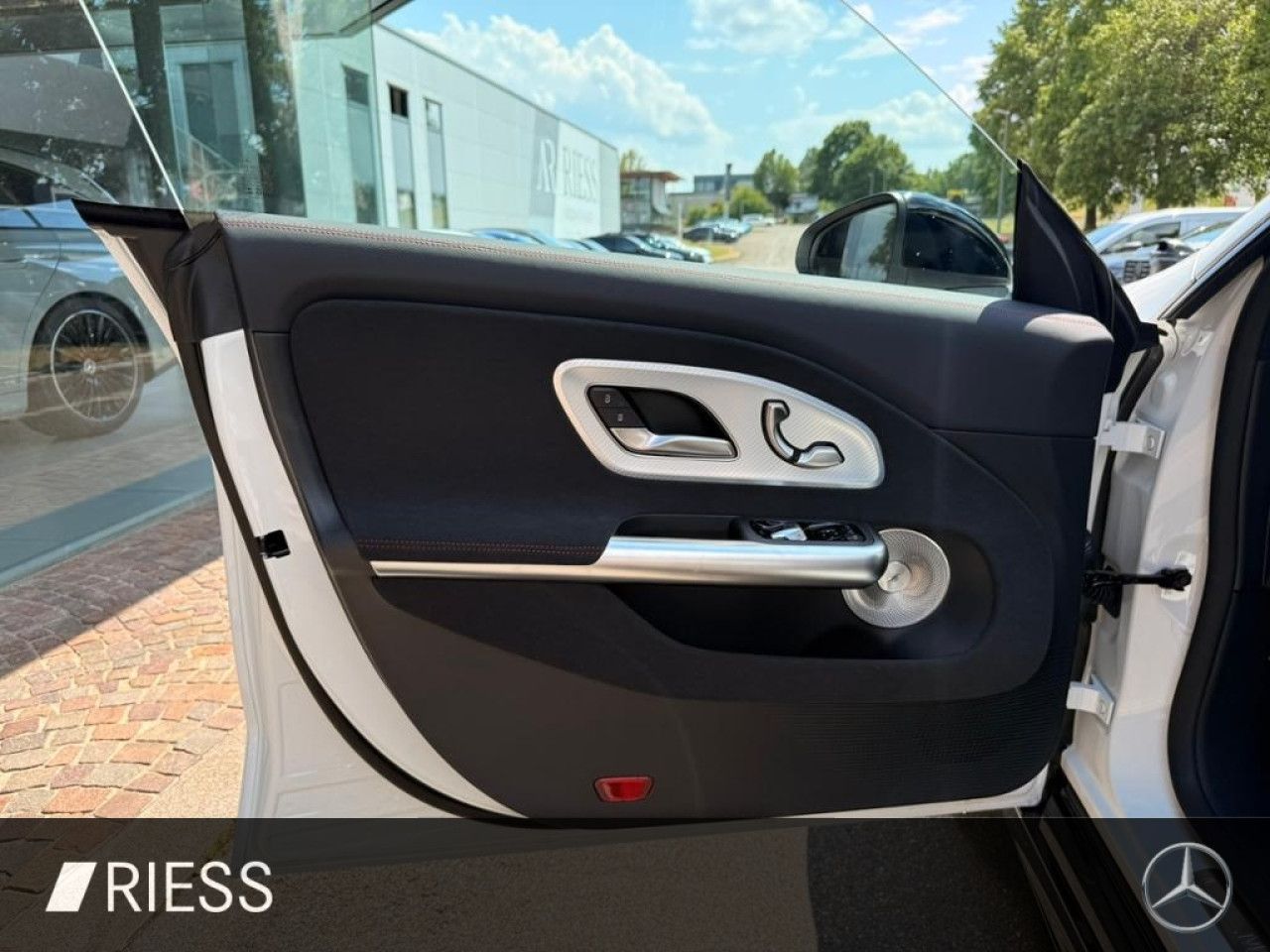 Mercedes-Benz CLA – Bild 3