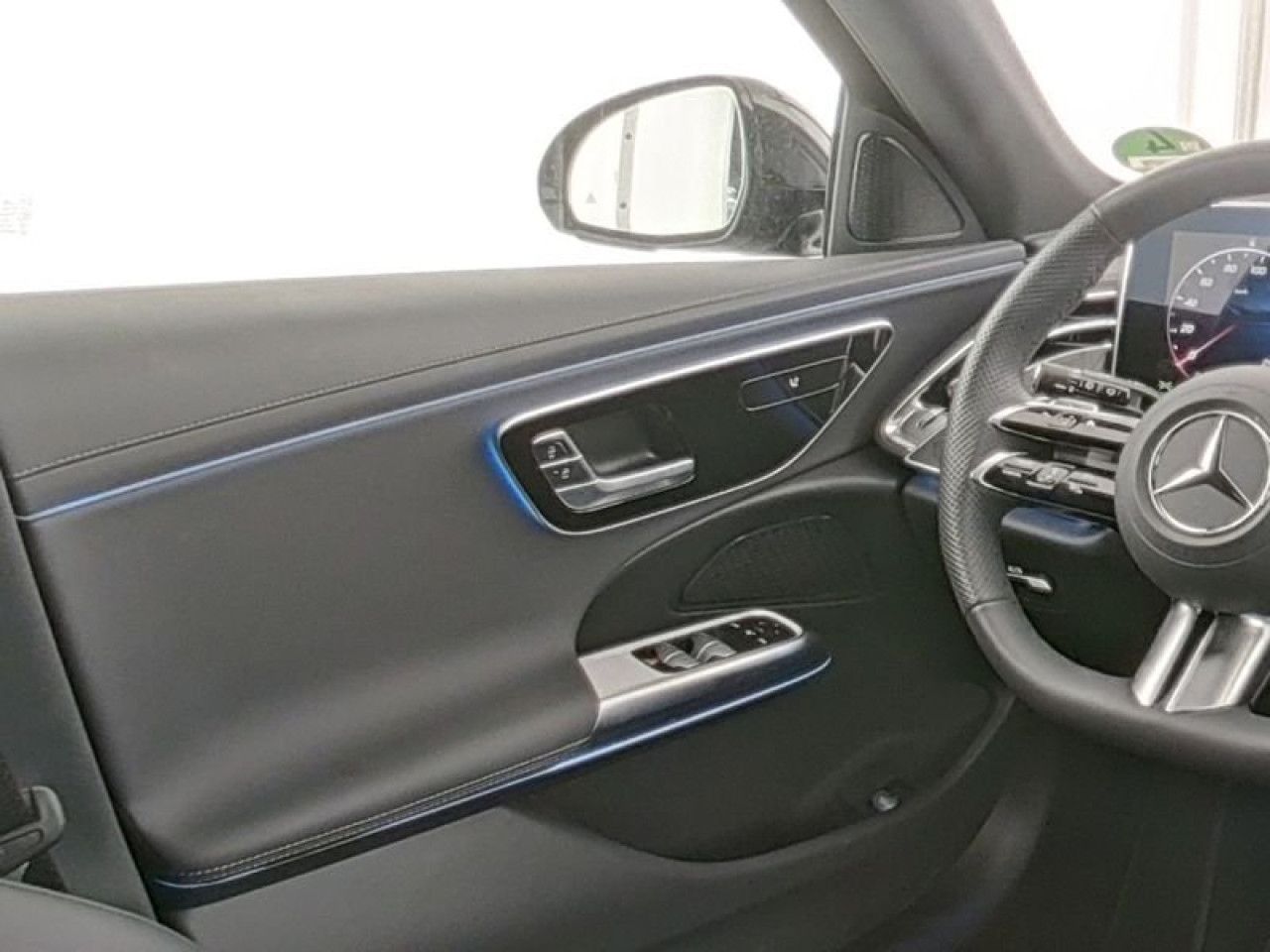Mercedes-Benz E-Klasse – Bild 9