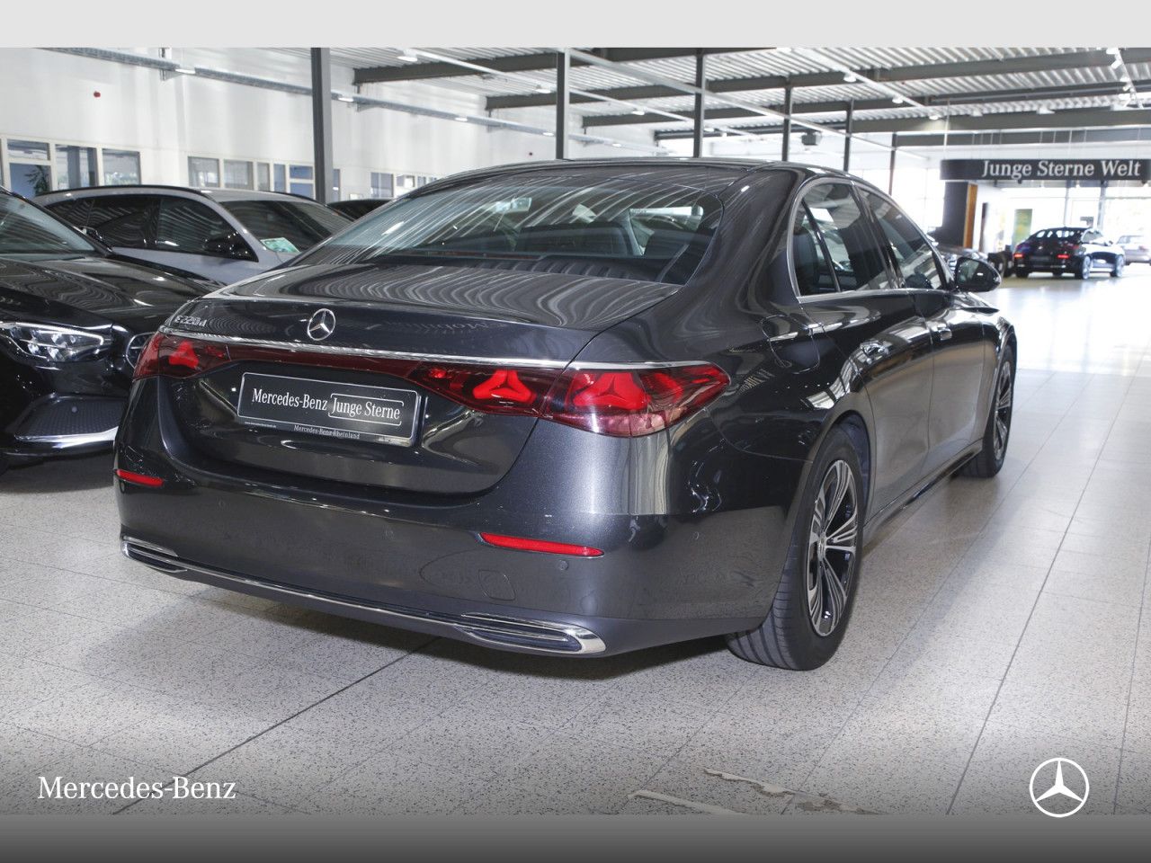 Mercedes-Benz E-Klasse – Bild 2