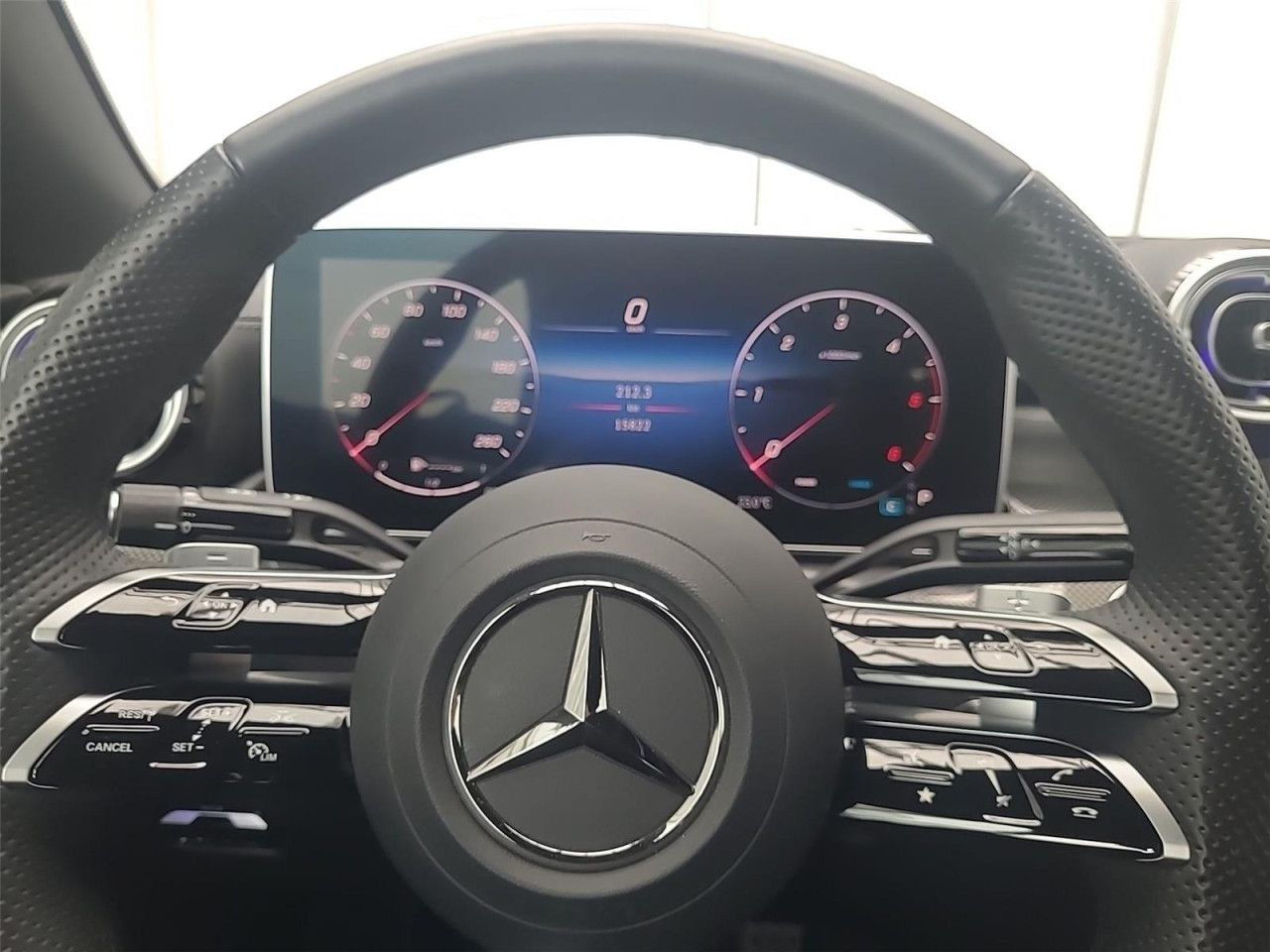 Fahrzeugbild 17 / 28